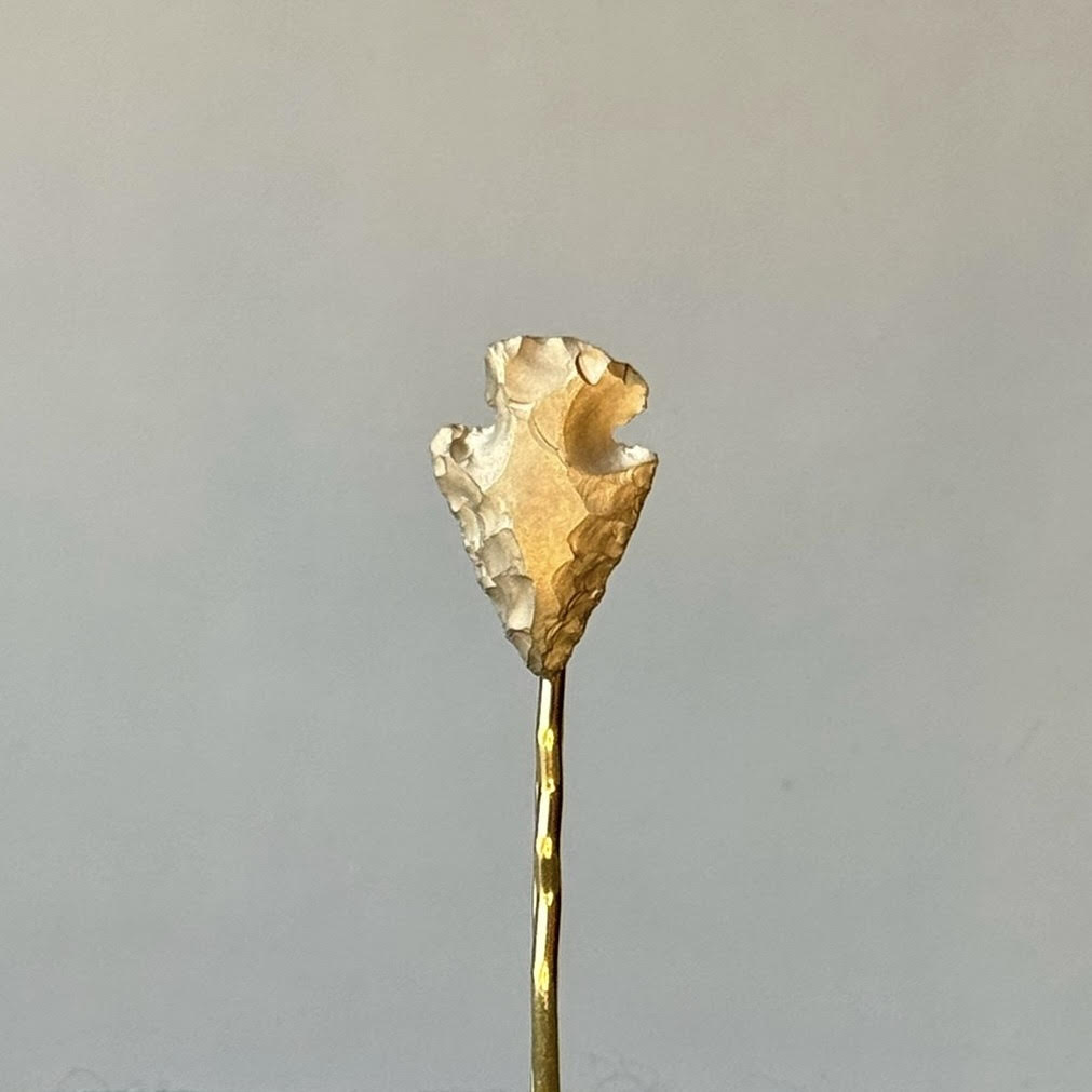 Gold Arrowhead Bobby