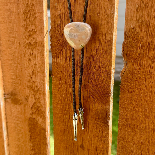 Jasper Triangle Bolo